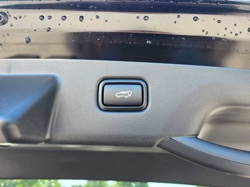 New 2026 Kia Niro Wave FWD image 10