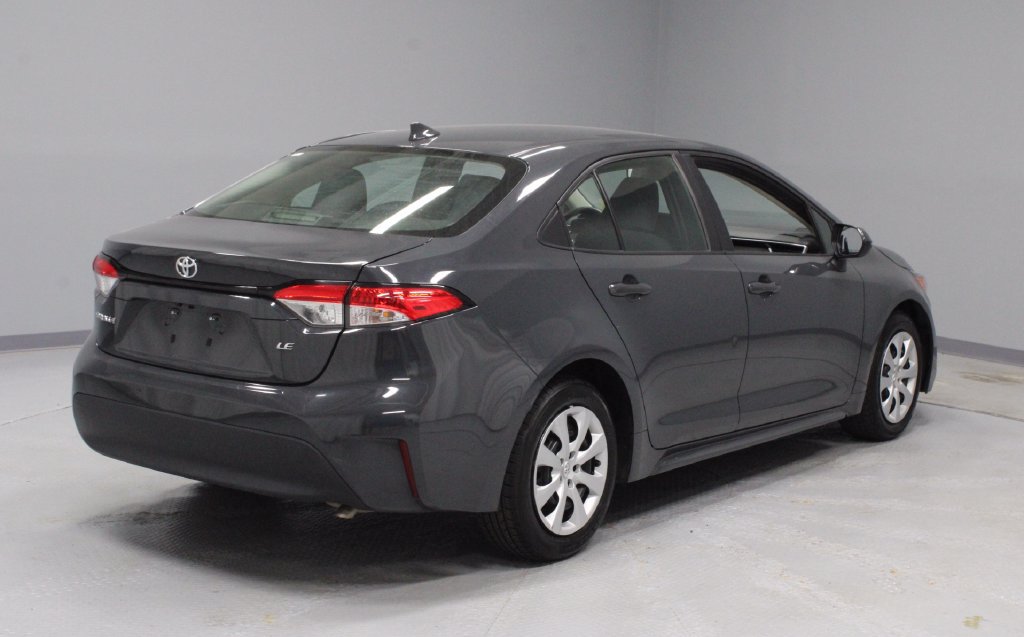 Used 2024 Toyota Corolla LE FWD image 11