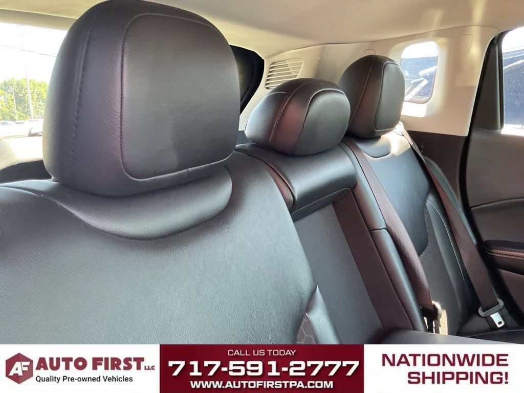 Used 2021 Jeep Compass Latitude w/ Convenience Group AWD/4WD image 16