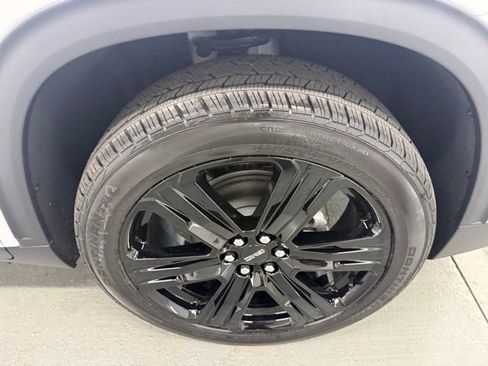 New 2026 GMC Acadia Elevation w/ Black Edition FWD image 4