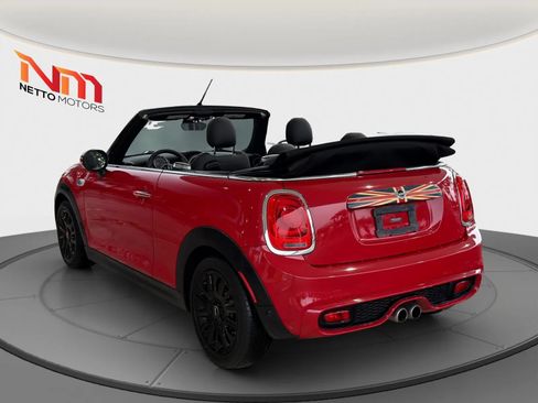 Used 2019 MINI Cooper S FWD image 3
