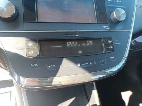 Used 2013 Toyota Avalon XLE Touring image 13