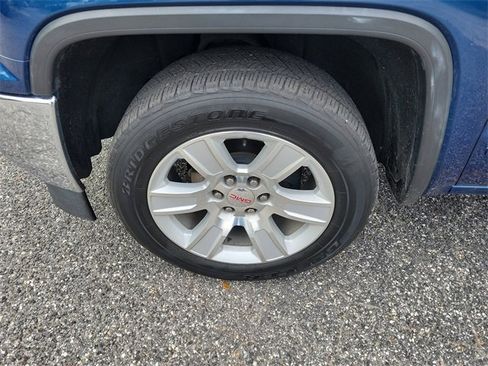 Used 2018 GMC Sierra 1500 SLE w/ SLE Value Package image 5