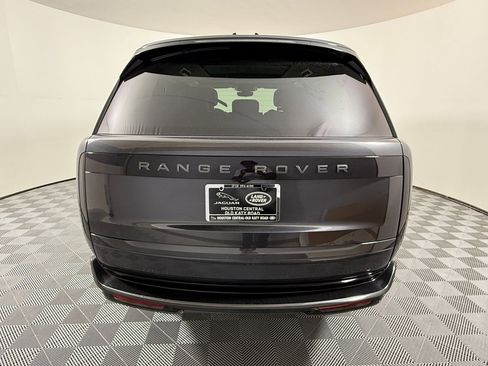 New 2026 Land Rover Range Rover SE AWD/4WD image 9