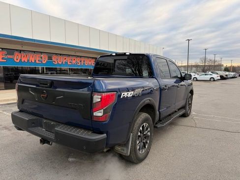 Used 2021 Nissan Titan PRO-4X w/ Pro-4x Convenience Package image 4