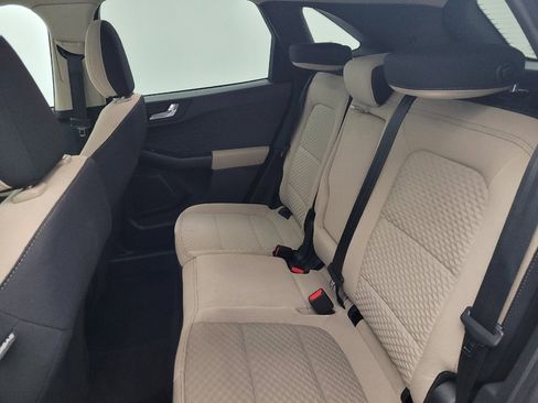 Used 2020 Ford Escape SE FWD image 18
