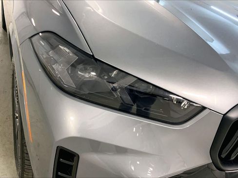 New 2026 BMW X5 xDrive40i w/ Executive Package image 13