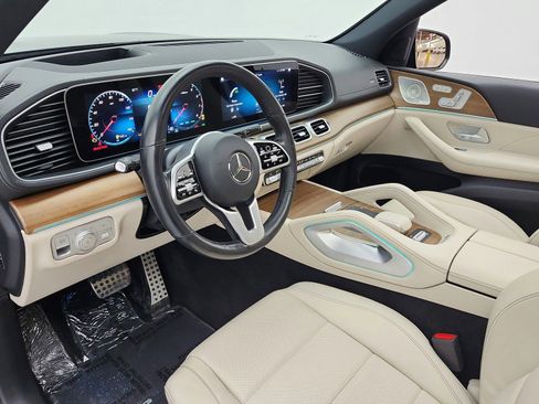 Certified 2023 Mercedes-Benz GLS 450 4MATIC image 12