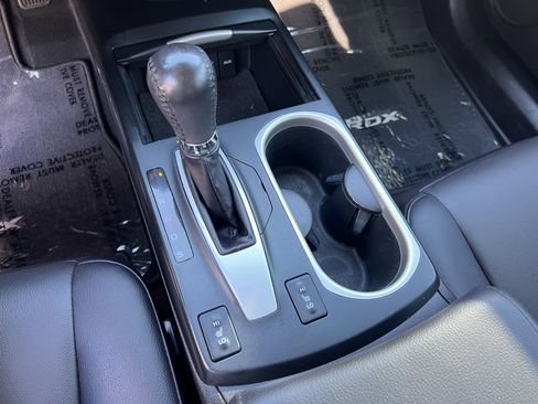 Used 2017 Acura RDX AWD image 24