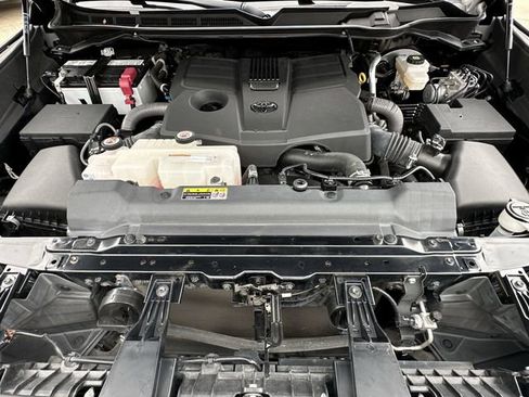 Used 2022 Toyota Tundra SR5 RWD image 31