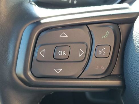 Used 2022 Jeep Wrangler Sport AWD/4WD image 10