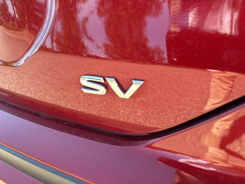 Used 2024 Nissan Kicks SV FWD image 2