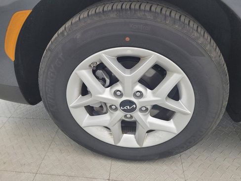 Used 2025 Kia Soul S image 31