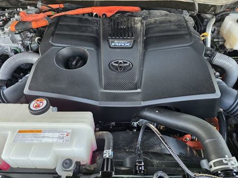 Certified 2024 Toyota Sequoia Limited AWD/4WD image 28