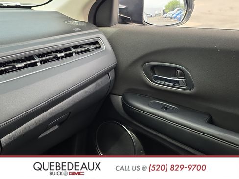 Used 2019 Honda HR-V EX image 19