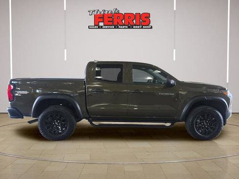 Used 2025 Chevrolet Colorado Trail Boss AWD/4WD image 6
