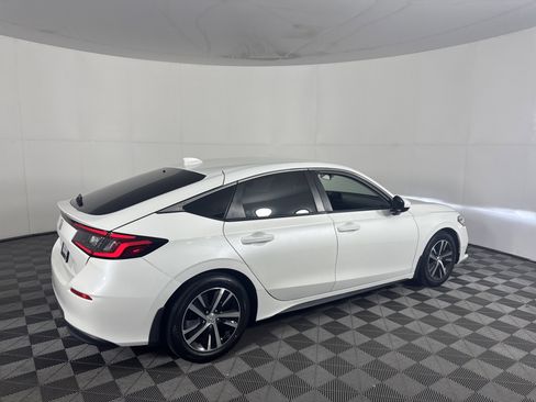 Certified 2023 Honda Civic LX image 4