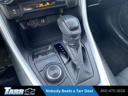 Used 2024 Toyota RAV4 XLE AWD/4WD image 20