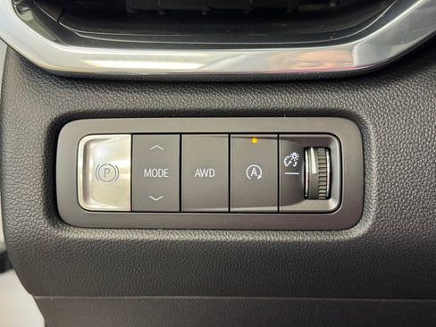 New 2026 GMC Acadia Denali Ultimate w/ LPO, Floor Liner Package image 34