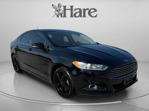 Used 2016 Ford Fusion SE FWD image 7