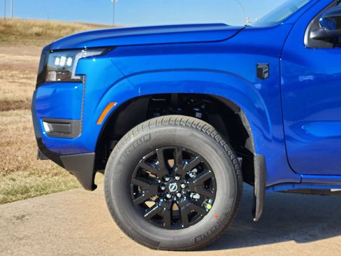 New 2026 Nissan Frontier SV image 10