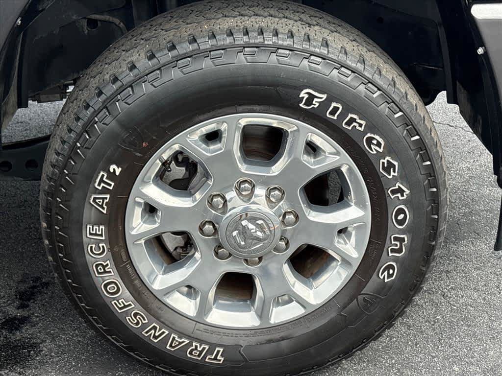 Used 2024 RAM 2500 Laramie AWD/4WD image 32