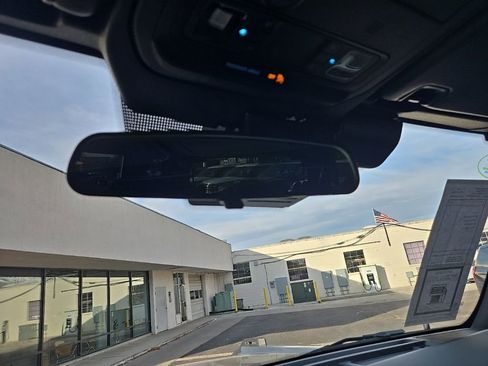 New 2025 Ford Bronco 4-Door image 22