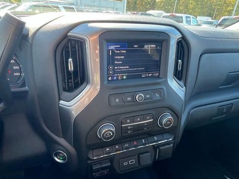 Certified 2024 Chevrolet Silverado 1500 Custom Trail Boss image 21