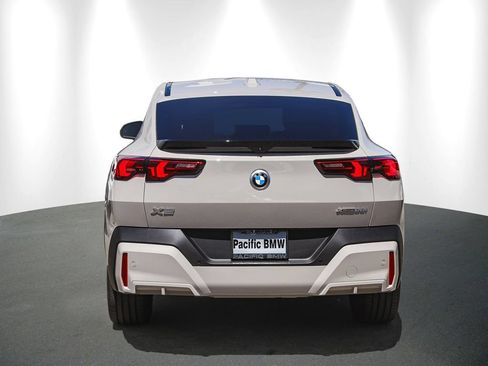 New 2026 BMW X2 xDrive28i w/ Technology Package AWD/4WD image 5