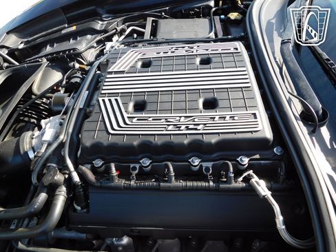 Used 2017 Chevrolet Corvette Z06 image 17