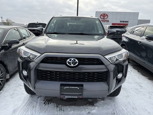 Certified 2019 Toyota 4Runner SR5 image 3