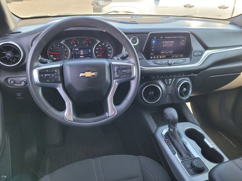 Used 2022 Chevrolet Blazer LT image 18