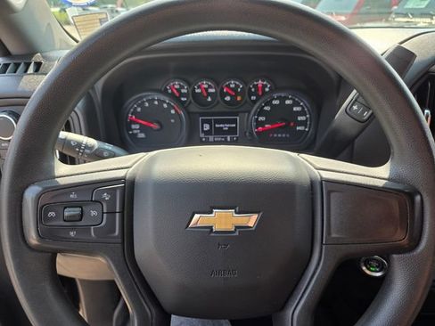 Used 2022 Chevrolet Silverado 1500 Custom AWD/4WD image 19
