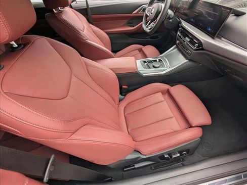 Used 2025 BMW M440i Convertible w/ Premium Package RWD image 21