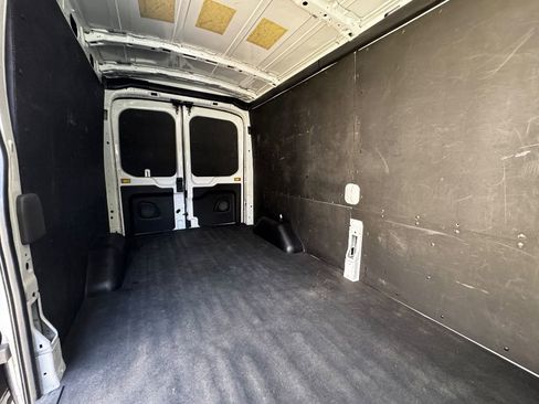 Used 2023 Ford Transit 250 Medium Roof AWD w/ Load Area Protection Package image 17