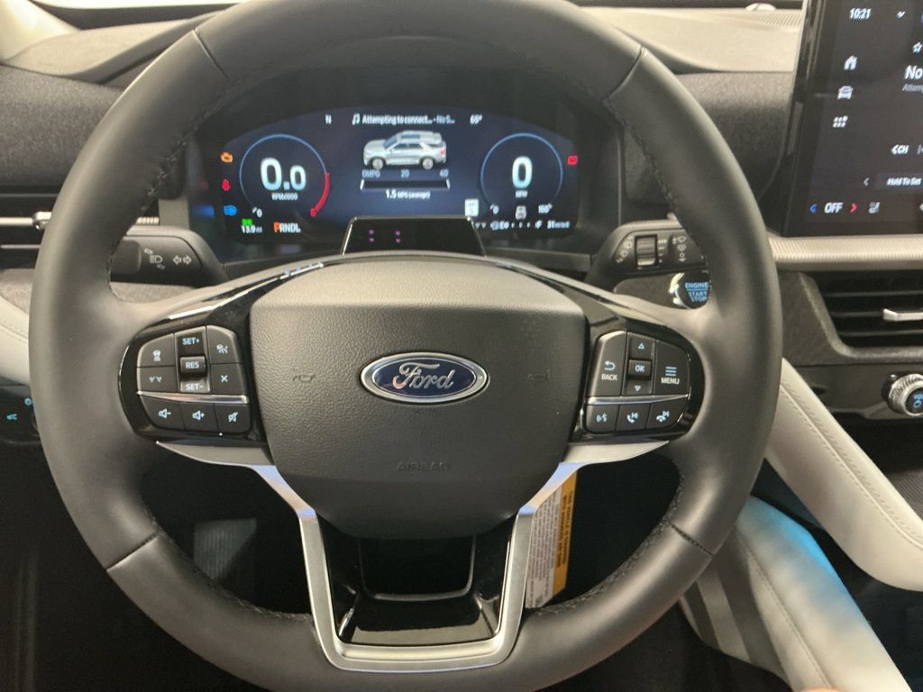 New 2026 Ford Explorer Platinum w/ LUX Leather Package AWD/4WD image 29