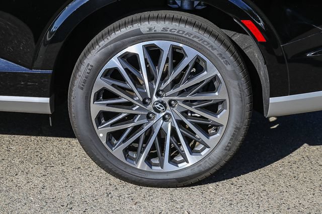 Used 2026 Hyundai Palisade Calligraphy AWD/4WD image 12