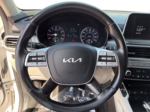 Used 2022 Kia Telluride S image 18