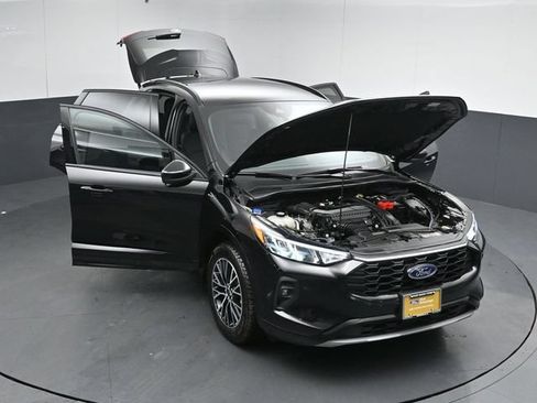 Certified 2024 Ford Escape ST-Line Select w/ Class II Trailer Tow Package AWD/4WD image 55