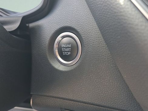 Used 2024 Toyota Corolla LE w/ LE Convenience Package FWD image 27