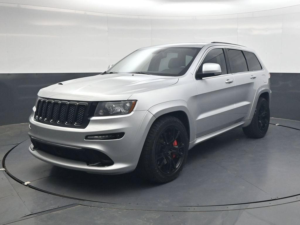 Used 2012 Jeep Grand Cherokee SRT8 w/ Luxury Group II AWD/4WD image 9