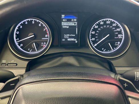 Used 2023 Toyota Camry SE FWD image 26