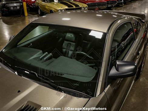 Used 2005 Ford Mustang GT image 29