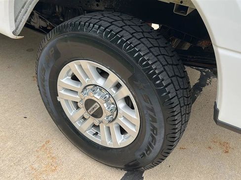 Used 2018 Ford F250 XLT w/ XLT Value Package AWD/4WD image 13