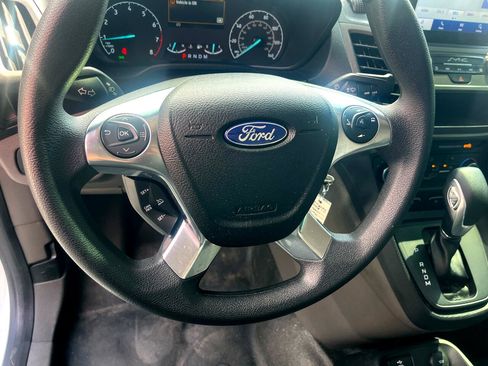 Used 2022 Ford Transit Connect XL image 19