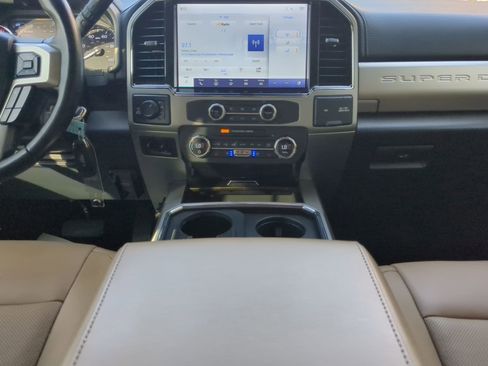Certified 2022 Ford F350 Lariat w/ Lariat Value Package image 44