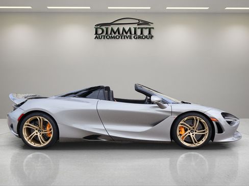 Used 2025 McLaren 750S Spider RWD image 5