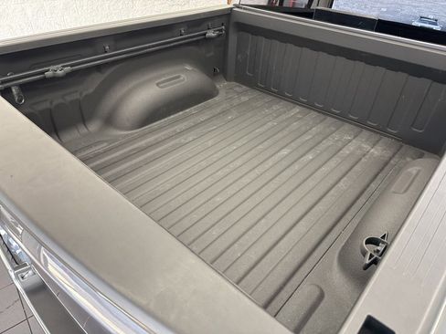 Used 2020 RAM 1500 Big Horn image 9