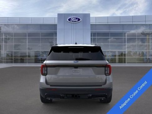 New 2026 Ford Explorer ST-Line w/ ST-Line Street Pack AWD/4WD image 6