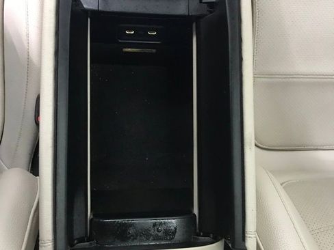 Used 2023 Mercedes-Benz C 300 4MATIC Sedan image 21